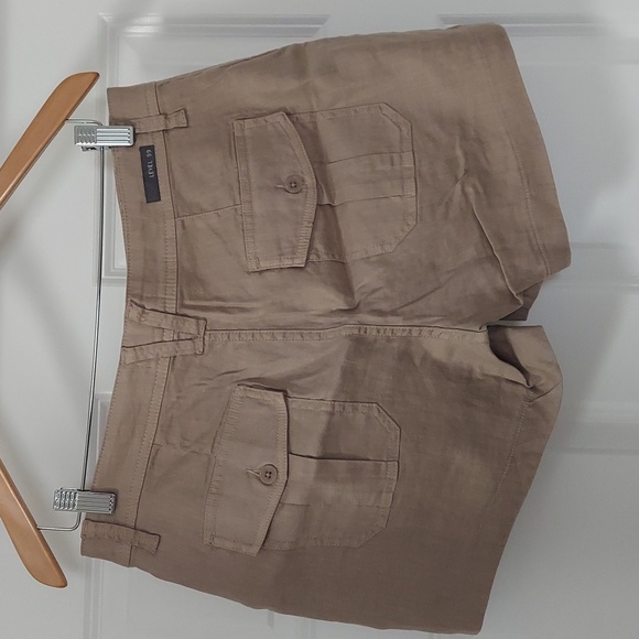 Level 99, NWOT, Women's Tan Shorts. Size 29. - Picture 2 of 5
